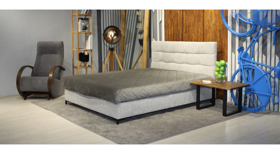 Nola bed